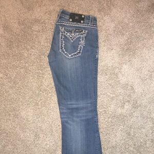 Size 26 MissMe jeans. Lightly Used